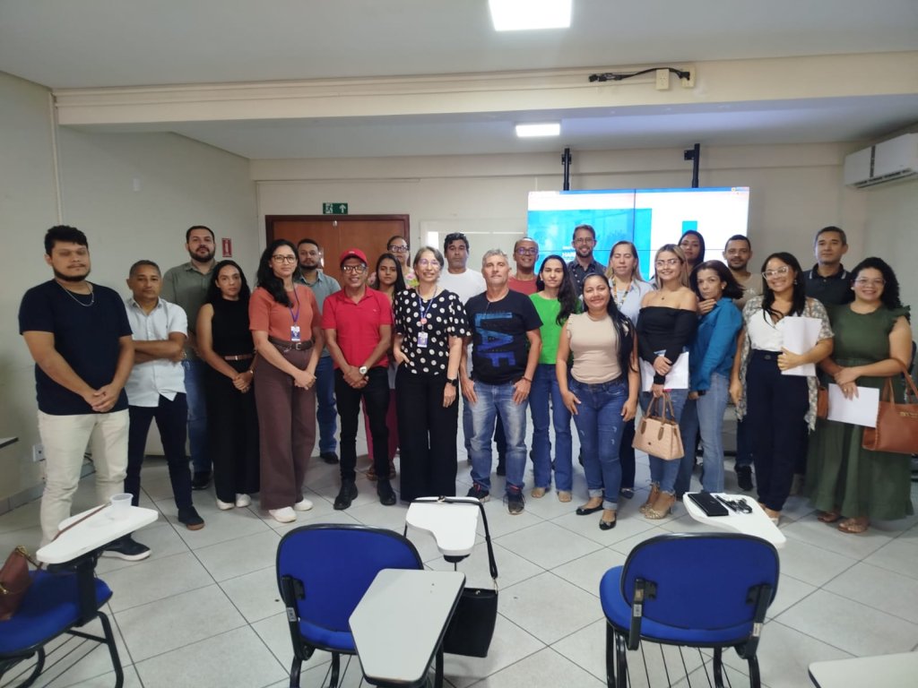 Vigilância Sanitária de Augustinópolis participa de treinamento estadual em coleta de produtos sujeitos à fiscalização